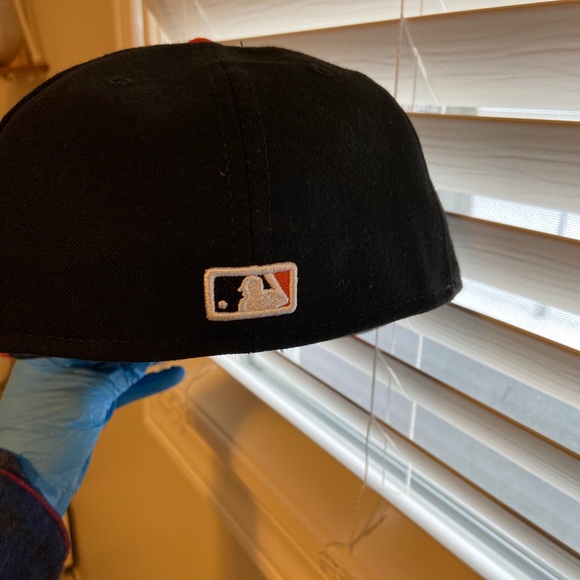 Authentic: 59FIFTY New Era Fitted Cap - Picture 3 of 5